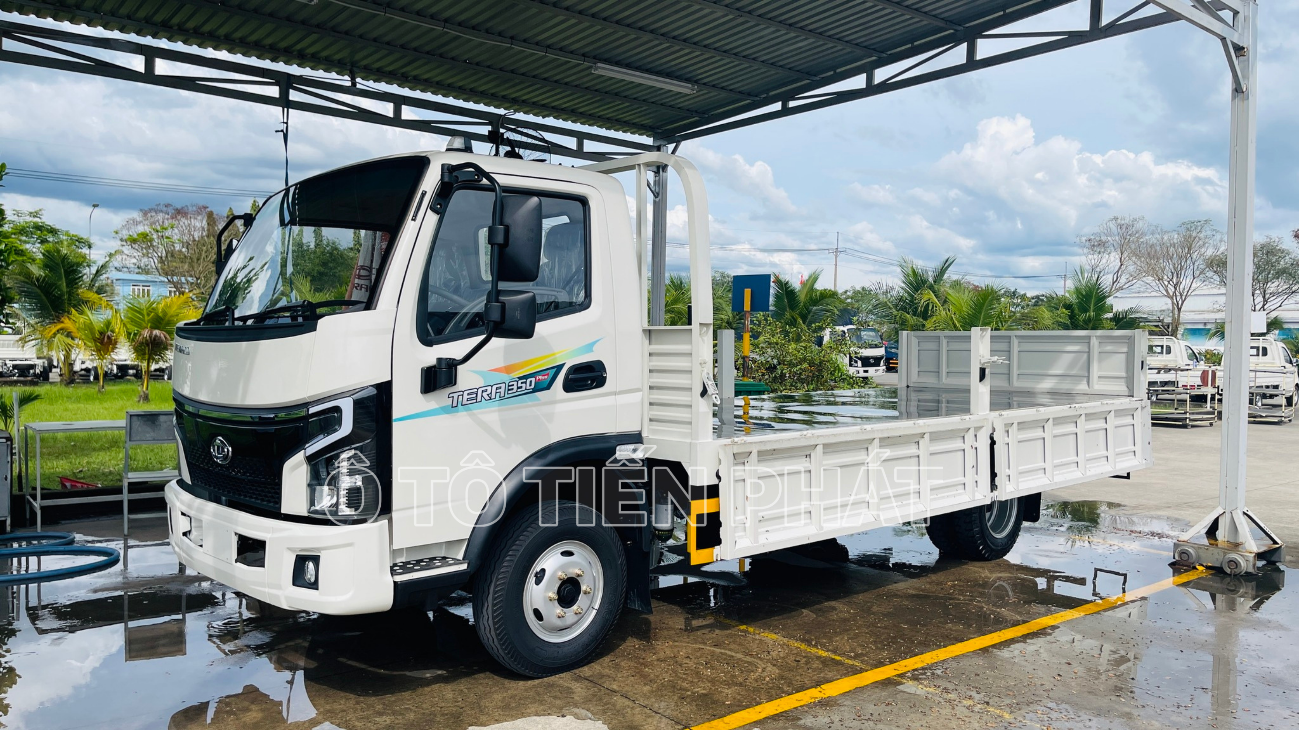 Tera350 Plus Thùng Lửng 5.2m: Chở Vật Liệu, Máy Móc, Cây Cảnh Tối Ưu