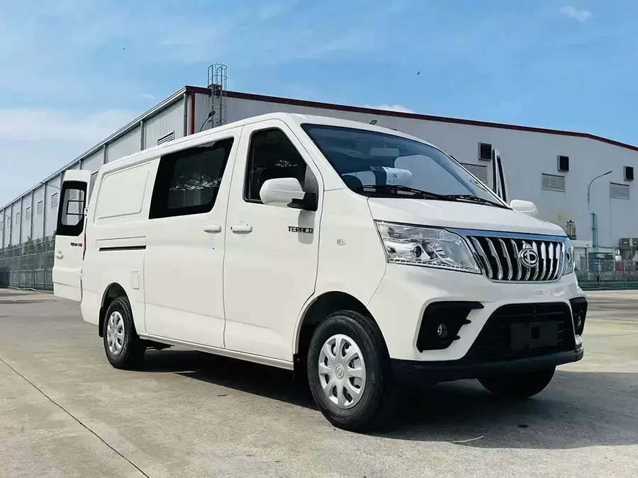 Xe tải Van TERA V8