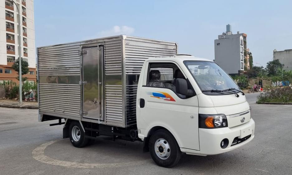 xe-tai-tera-180-thung-kin-1024x686-1.jpg
